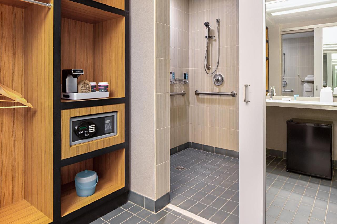 Aloft Dallas Downtown Екстер'єр фото