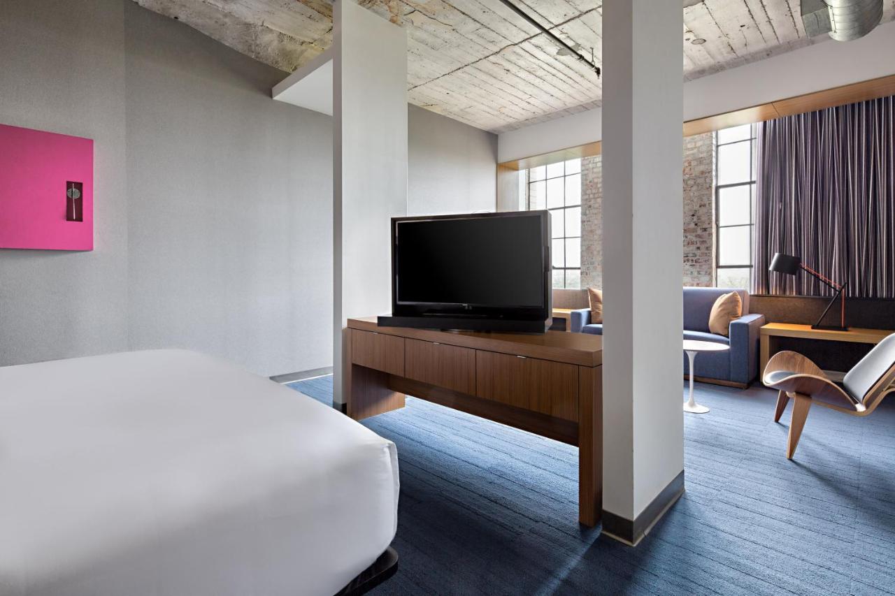 Aloft Dallas Downtown Екстер'єр фото
